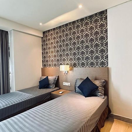 The H Tower Rasuna Suites Kuningan Jakarta By Villaloka Екстериор снимка