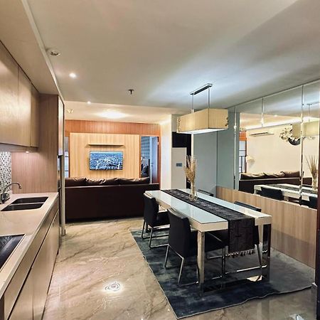 The H Tower Rasuna Suites Kuningan Jakarta By Villaloka Екстериор снимка