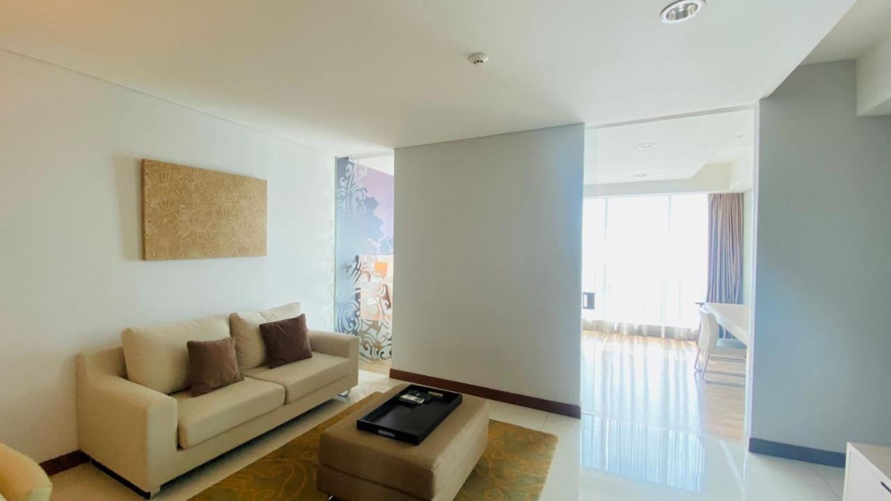 The H Tower Rasuna Suites Kuningan Jakarta By Villaloka Екстериор снимка