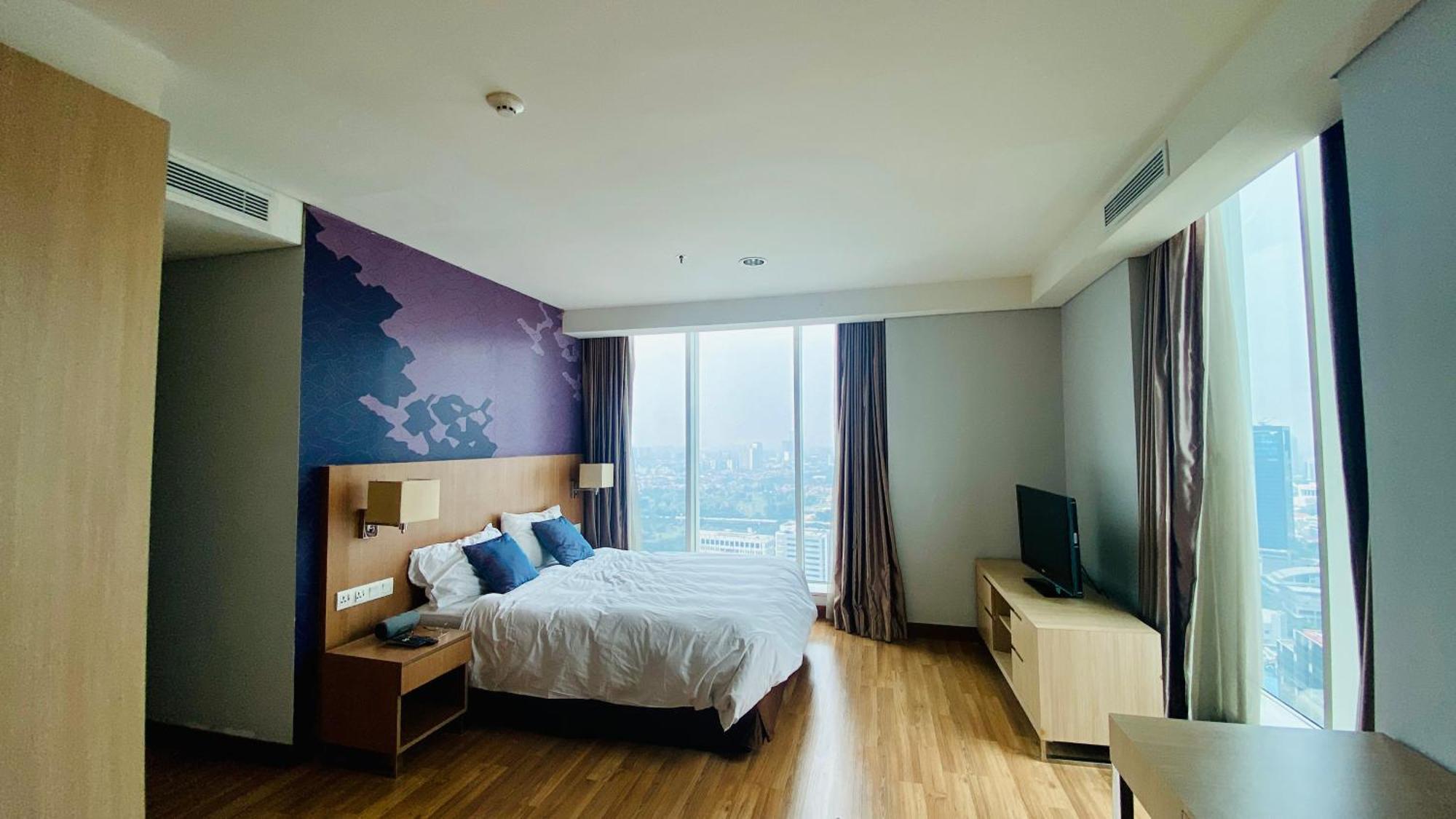 The H Tower Rasuna Suites Kuningan Jakarta By Villaloka Екстериор снимка