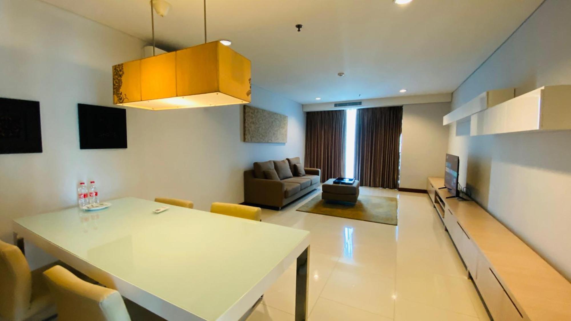 The H Tower Rasuna Suites Kuningan Jakarta By Villaloka Екстериор снимка