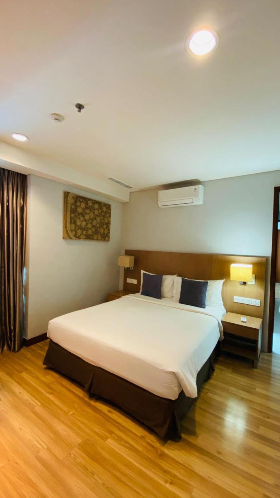 The H Tower Rasuna Suites Kuningan Jakarta By Villaloka Екстериор снимка