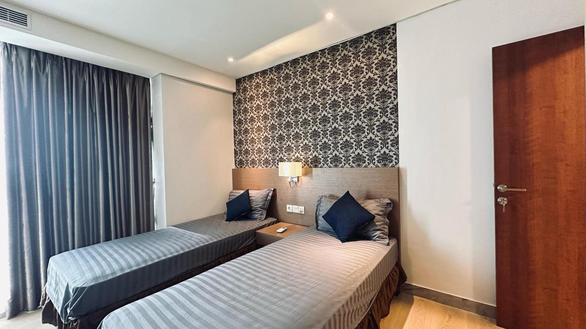 The H Tower Rasuna Suites Kuningan Jakarta By Villaloka Екстериор снимка